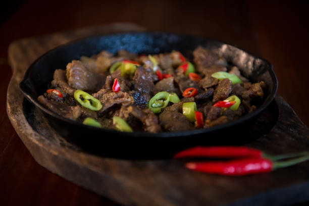 istock Sizzling Tapa Food 1253991528