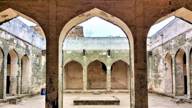 istock Daulatabad Fort 1254037762