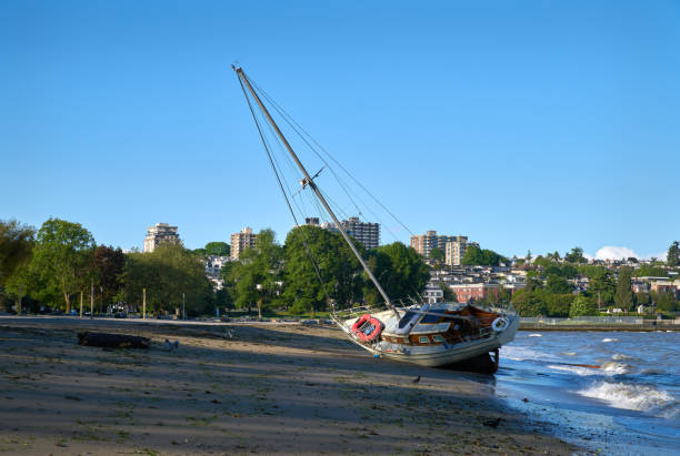 istock Sailboat Wreck Kitsilano Beach Vancouver 1254060400