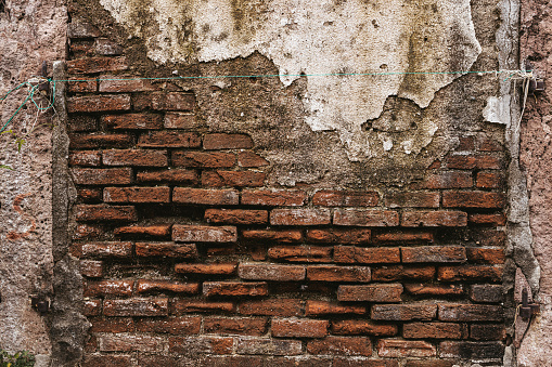 Damage wall grunge brick wall