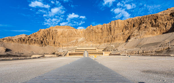istock Temple of Hatshepsut 1254089978