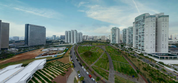istock Sao Paulo's Morning 1254142216