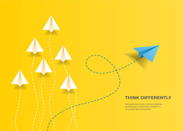 Terbang pesawat kertas. Berpikir secara berbeda, kepemimpinan, tren, solusi kreatif dan konsep cara yang unik. Jadilah berbeda