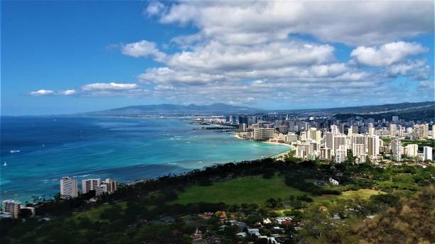 istock Awesome aerial scenery from Honolulu in Hawaii 1254293005