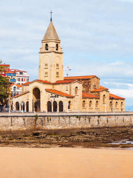 istock San Pedro Apostol Church, Gijon 1254344632