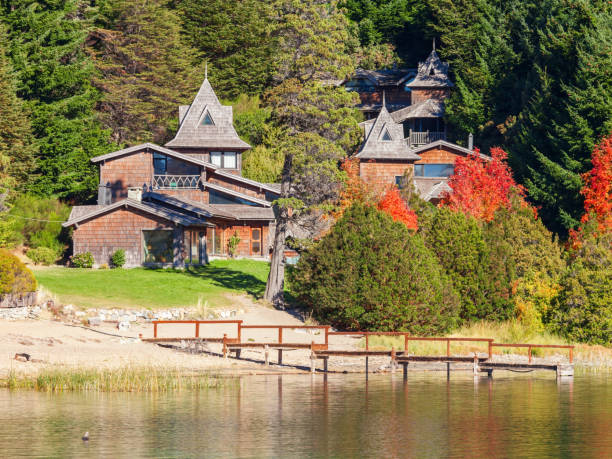 paisaje de bariloche en argentina - bariloche lagos patagonia number 7 fotografías e imágenes de stock