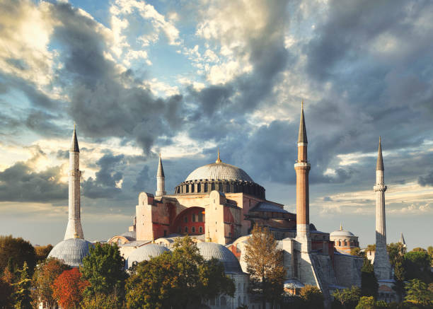 hagia sophia in istanbul, türkei - sultan ahmad moschee stock-fotos und bilder