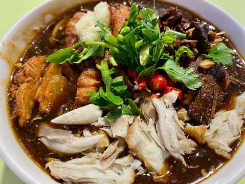 Braised noodles or Lor Mee is a local favorite.