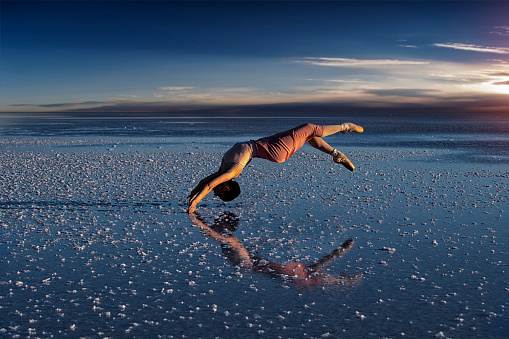 Ballerina levitation / flying on the water - Salt lake in Turkey