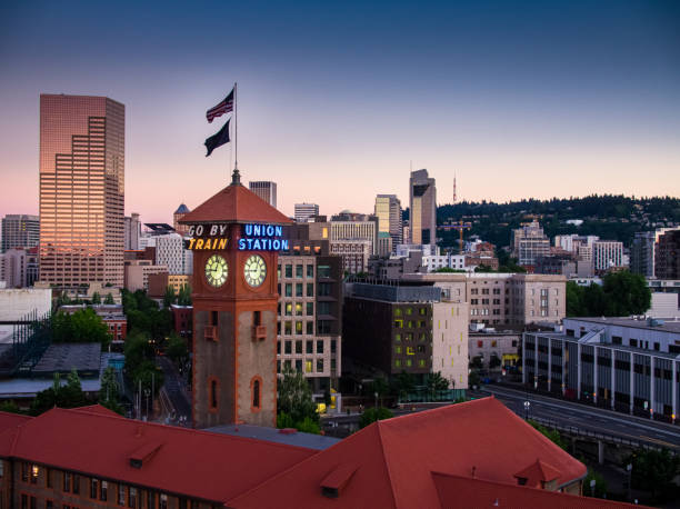 istock Flags Flying Over Union Station, Portland 1254475118