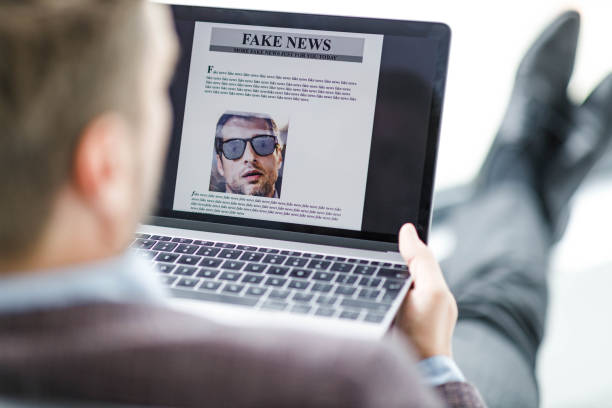 istock Manipulation through fake online news! 1254544257