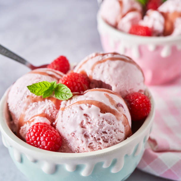istock Strawberry Ice Cream with Fresh Strawberries 1254570019