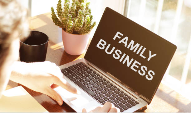 istock FAMILY BUSINESS Social Networking Technology Innovation Concept 1254633344