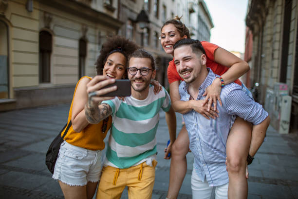 istock Friends enjoying city life 1254726925