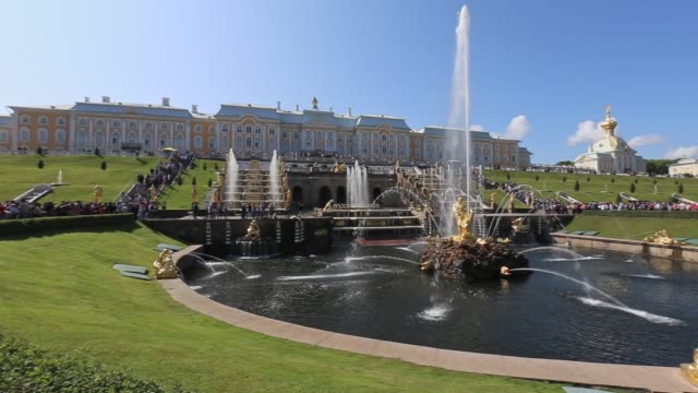 Saint Petersburg attractions