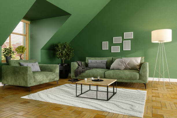 sala de estar verde con sofá verde, mesas de café y plantas - diseña tu hogar fotografías e imágenes de stock