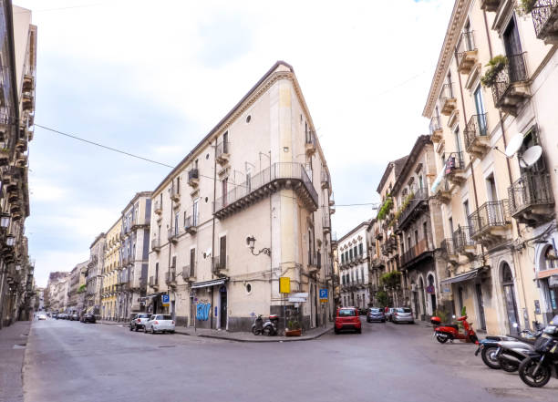 istock Catania City Streets 1254802783