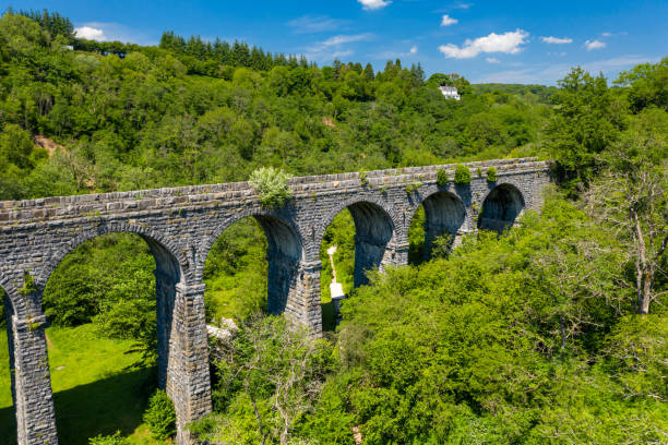 Aerial view of Pontsarn Viaduct near Morlais and Merthyr Tydfil in South Wales. The viaduct is now part of the Taff Trail walking and cycle network Aerial view of Pontsarn Viaduct near Morlais and Merthyr Tydfil in South Wales. The viaduct is now part of the Taff Trail walking and cycle network merthyr tydfil stock pictures, royalty-free photos & images