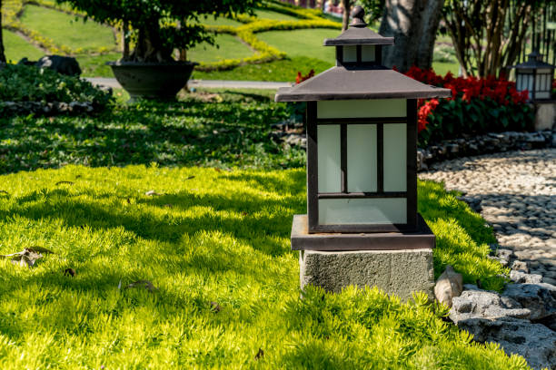 istock Chinese street lantern 1254918522