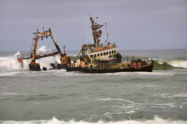 istock Shipwreck in Atlantic Ocean at Skeleton Coast 1254942773