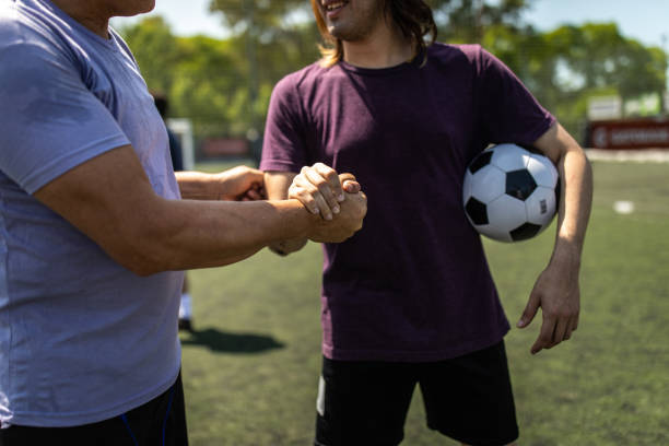 istock Teammates supporting each other before the game starts 1254992292