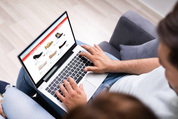 istock Couple Shopping Online 1255007638