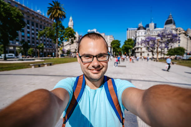 istock Tourist selfie on Plaza de Mayo 1255026094