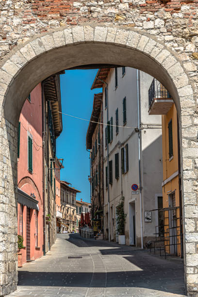 istock Castiglione del Lago, Umbria, Italy 1255080559