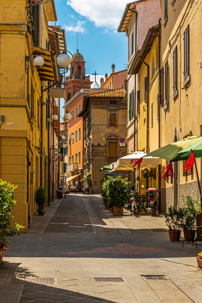 istock Castiglione del Lago, Umbria, Italy 1255081896