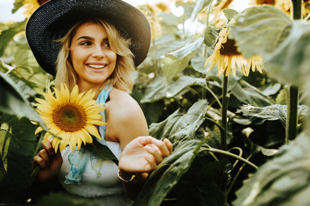 istock Happiness in the sunflower field 1255098015