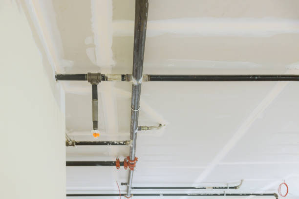 istock Ceiling mounted automatic head fire extinguisher system of safety fighting equipment sprinkler on ceiling 1255107964