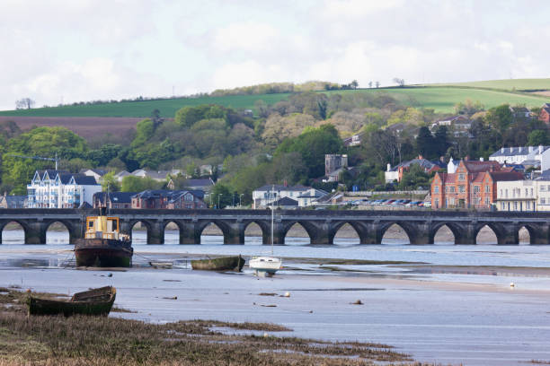 istock The river Torridge at Bideford Bridge in North Devon 1255213389