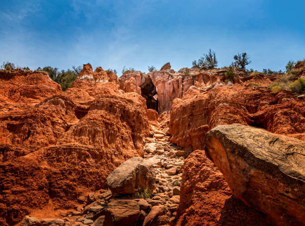 istock The Big Cave, Palo Duro Canyon State Park 1255237954