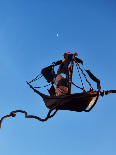 istock A galleon flying to the moon 1255239996