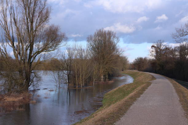 istock Danube floods in Bavaria 1255248419