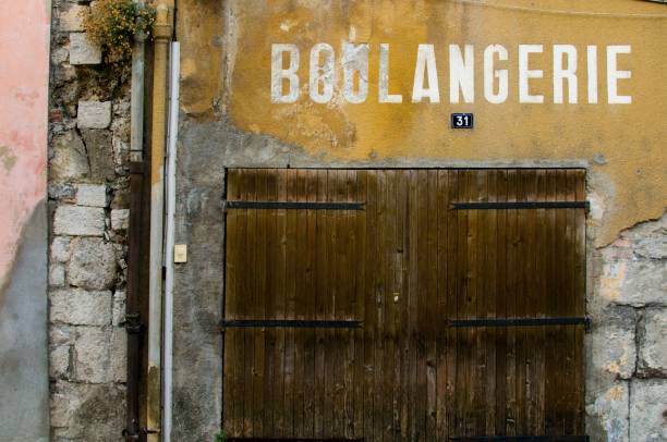 istock the charm of Provence 1255338682