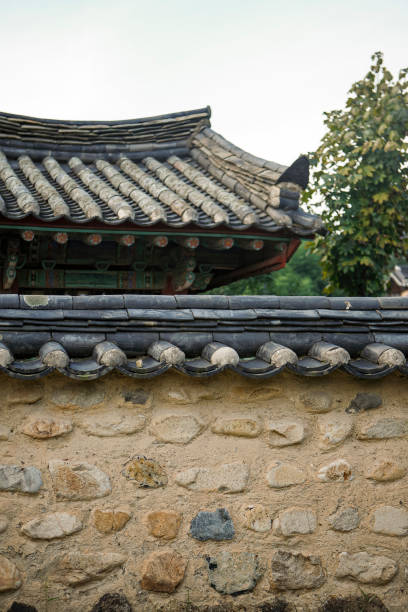 istock Korean traditional house 1255379783