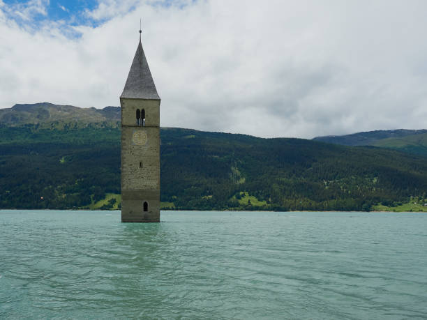 istock Lake Resia, Curon Venosta 1255403671