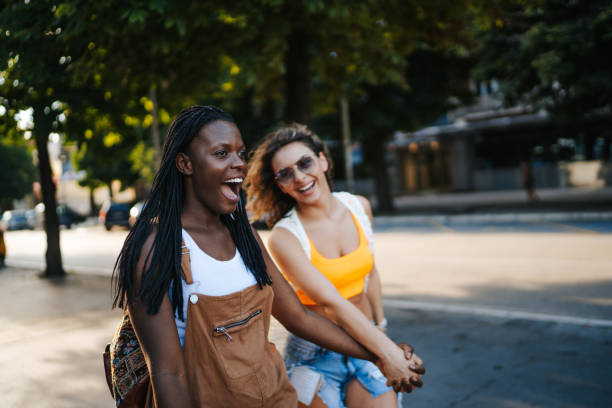 istock Lesbian couple in the city 1255411959