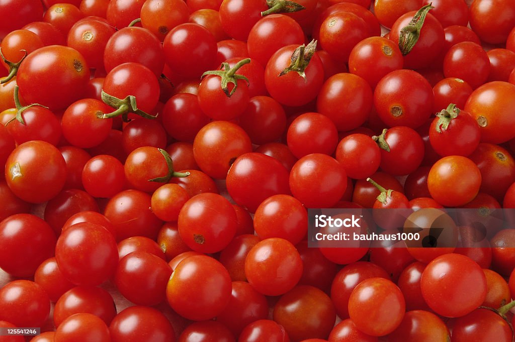 トマトの背景 - みずみずしいのロイヤリティフリーストックフォト