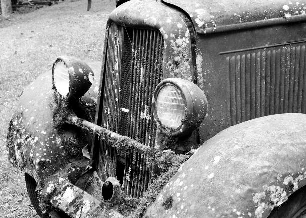 istock My old truck 1255428414