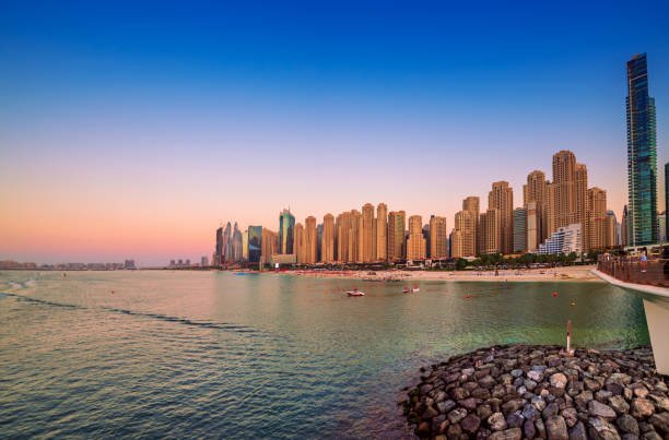 istock Dubai embankment at sunset 1255479713