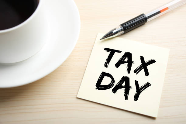 istock Tax Day Concept On Sticky Note 1255508209