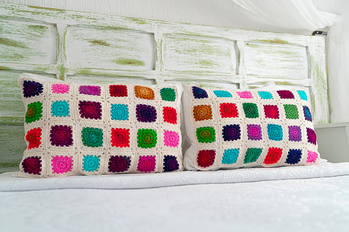 bedroom colorful pillow