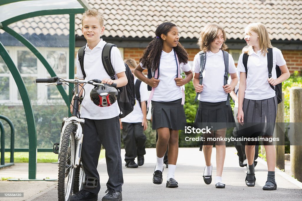 Júnior Escola crianças deixando turma - Royalty-free Educação Foto de stock