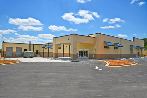 istock New Commercial Building 1255569843