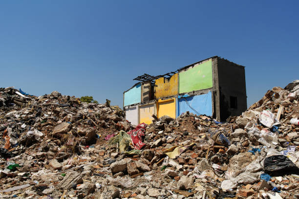 istock Ruins of old building 1255580523