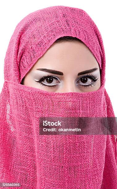 Muslimische Frau Stockfoto und mehr Bilder von Arabeske - Arabeske, Asien, Attraktive Frau