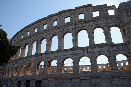 Photo taken beside of Coliseum, Roma, Italy.