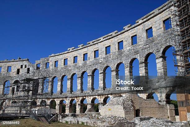 Arena Pula - Fotografias de stock e mais imagens de Anfiteatro - Anfiteatro, Antigo, Antiguidades